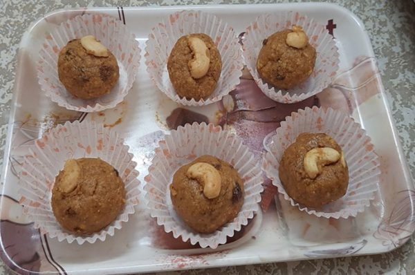 ChickPea/Besan Ladoos